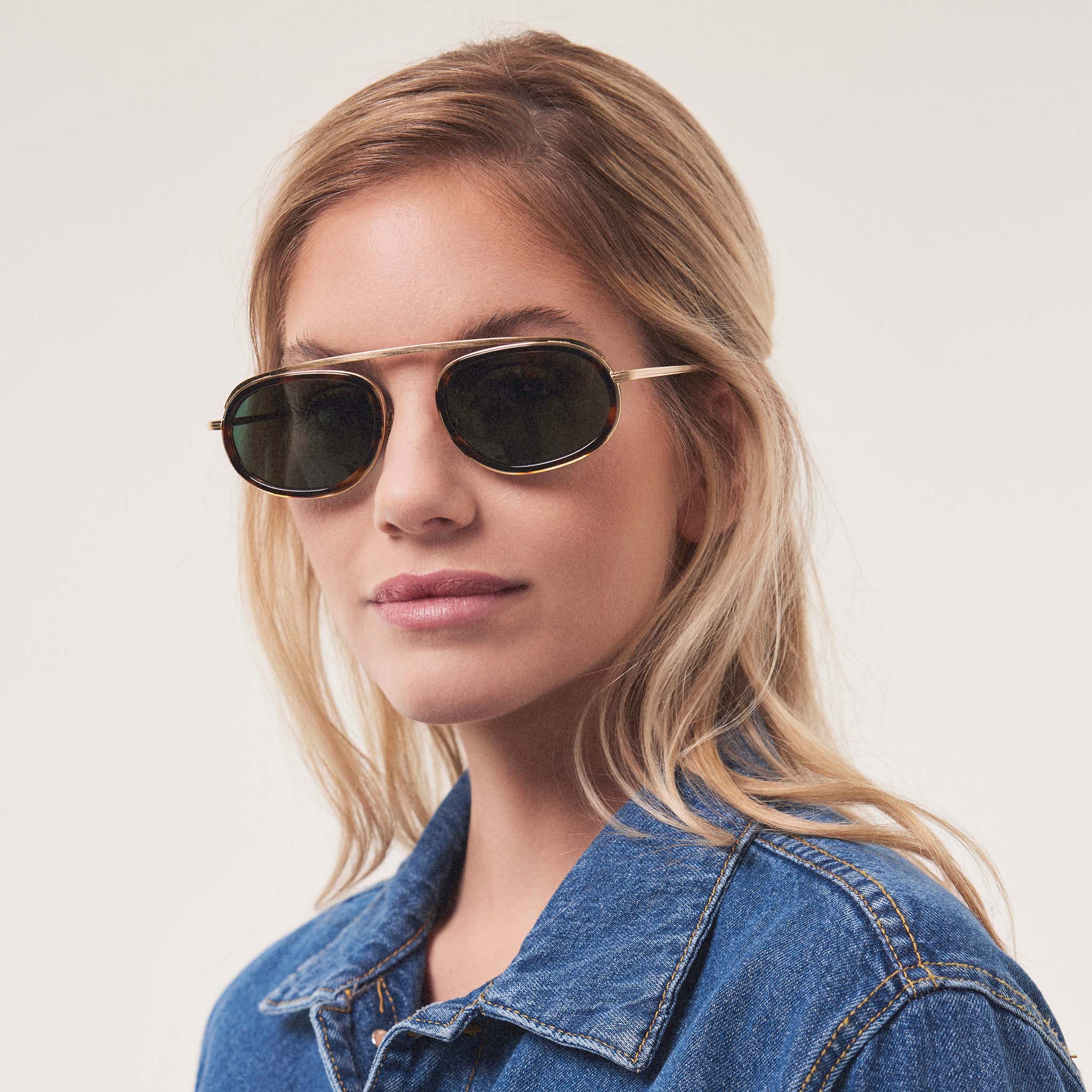 Complextro – Silver Lagoon / Brown - Image 4