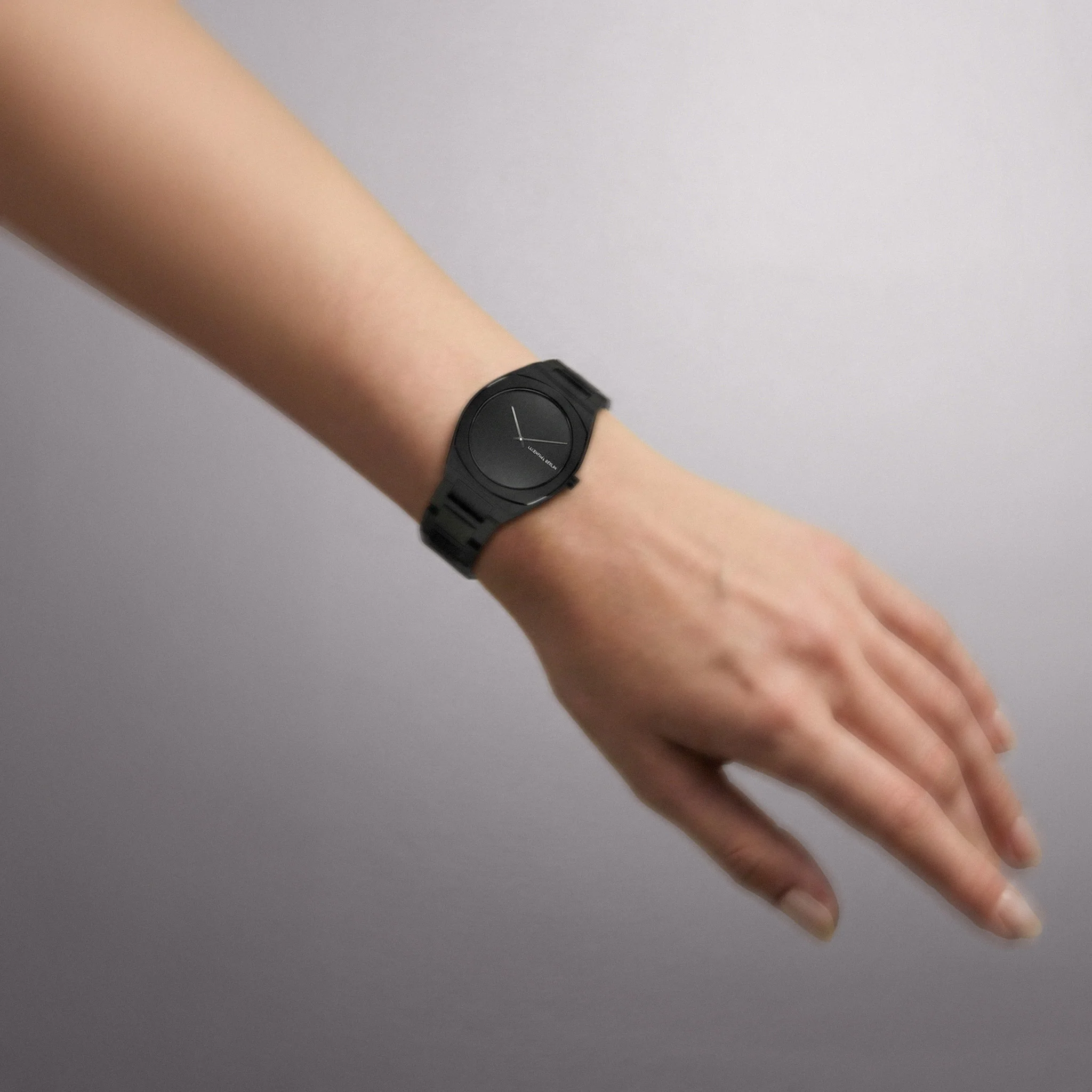 Nuvora – Mono Black - Image 10