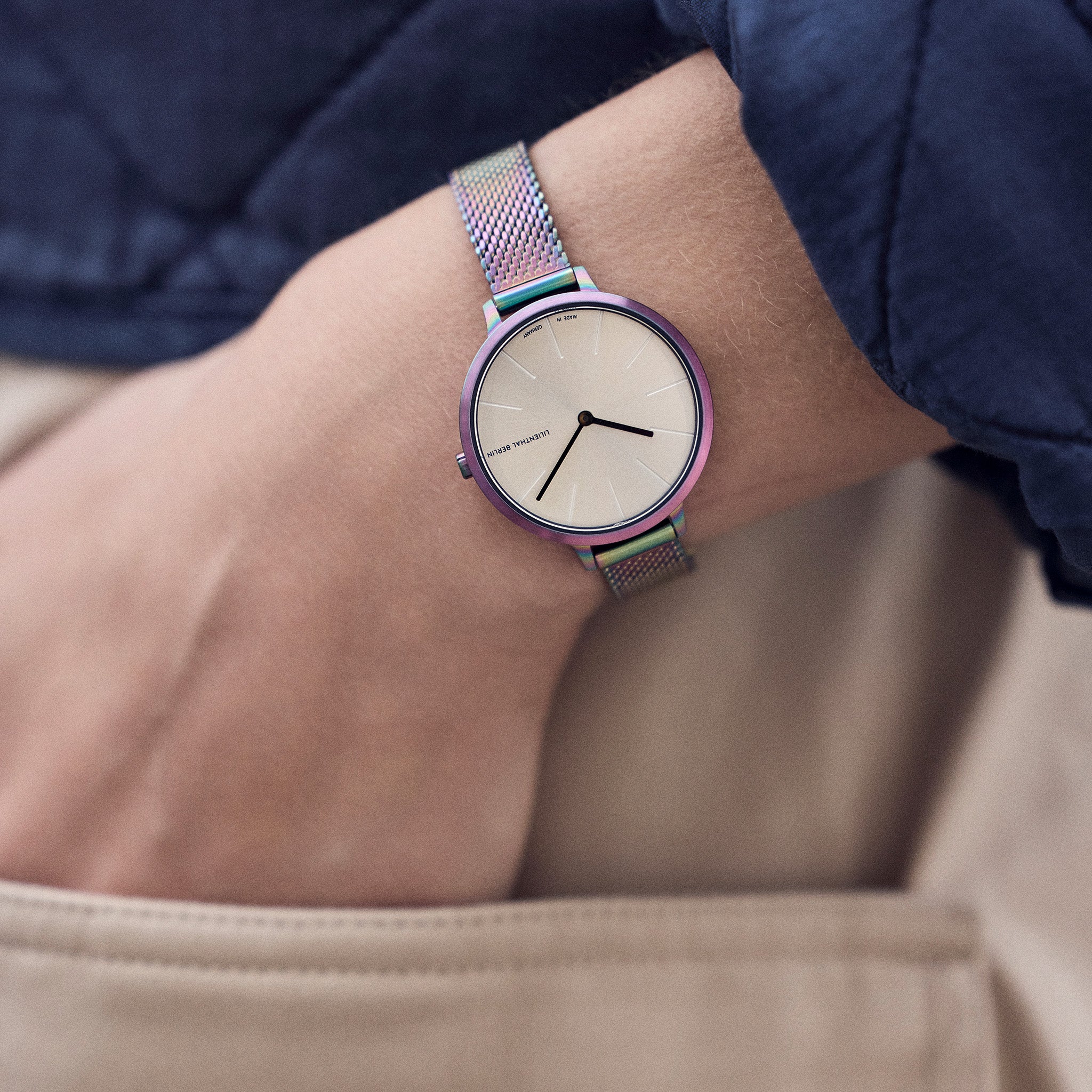 Rosalux – Rainbow - Image 8