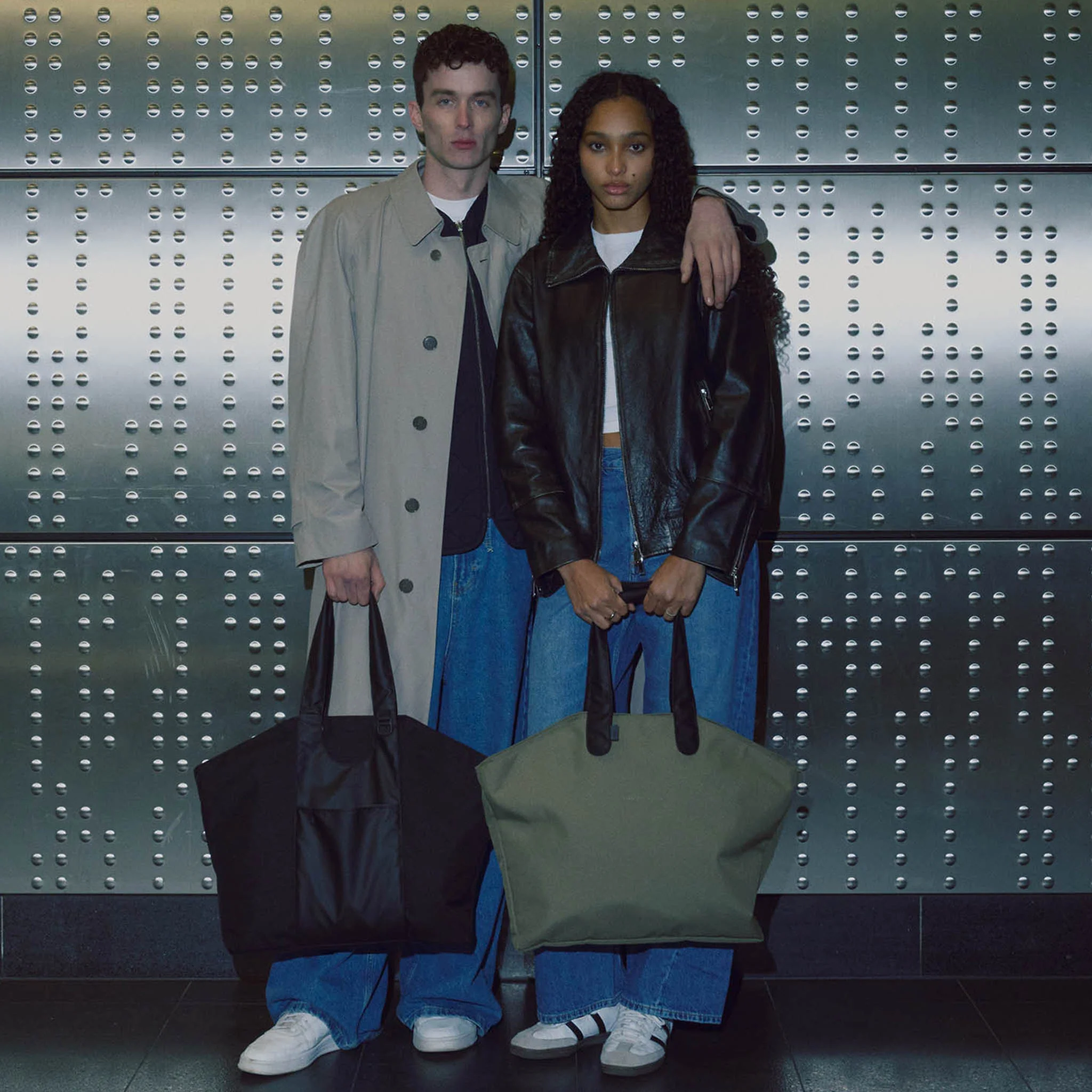 Urbaneer Tote Bag Core – Olive Green - Image 9